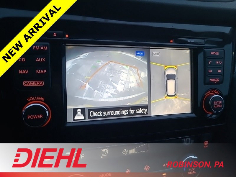 Used 2016 Nissan Rogue SL w/ SL Premium Package image 7