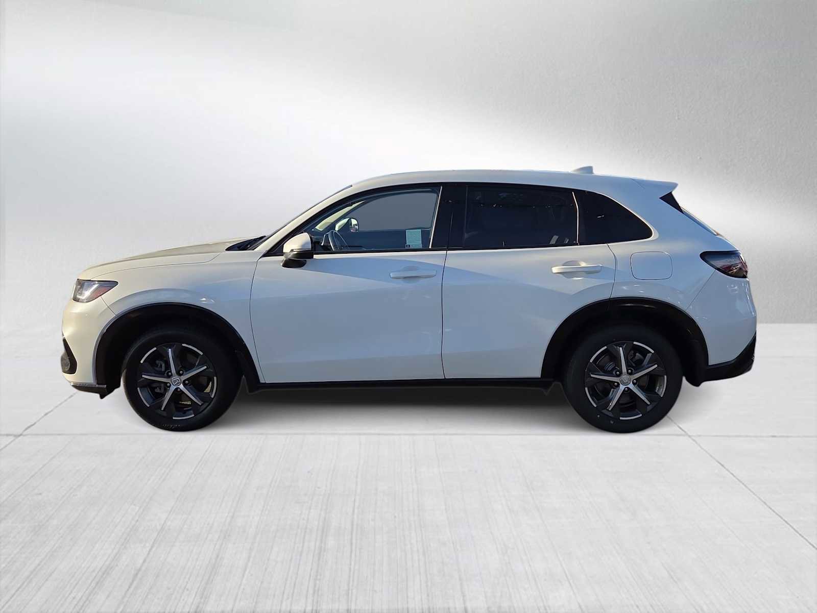 Used 2024 Honda HR-V EX-L image 5