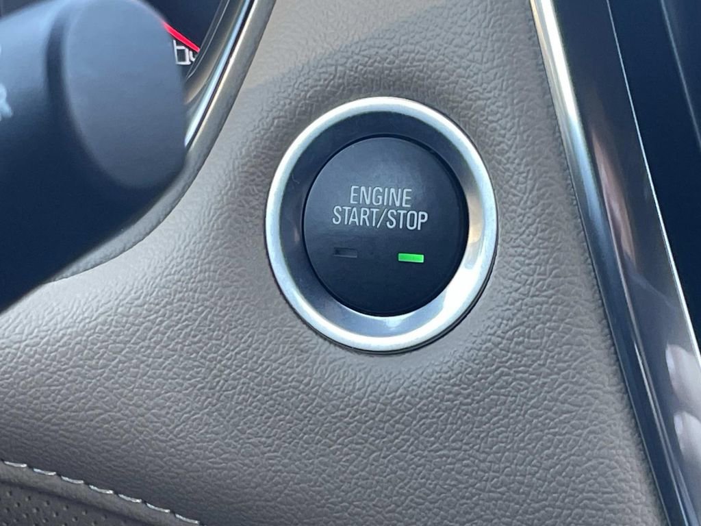 Used 2023 Chevrolet Traverse Premier image 27