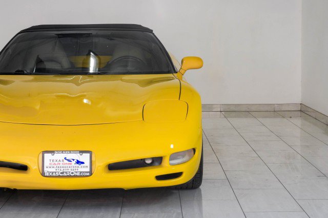 Used 2004 Chevrolet Corvette Convertible w/ Preferred Equipment Group image 39