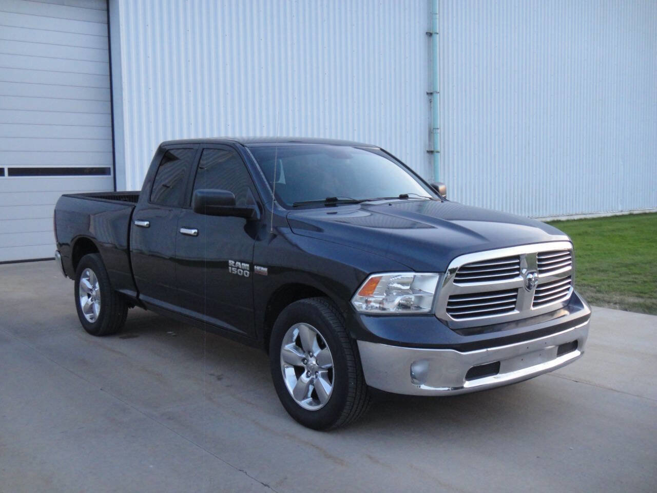 Used 2014 RAM 1500 Big Horn image 4