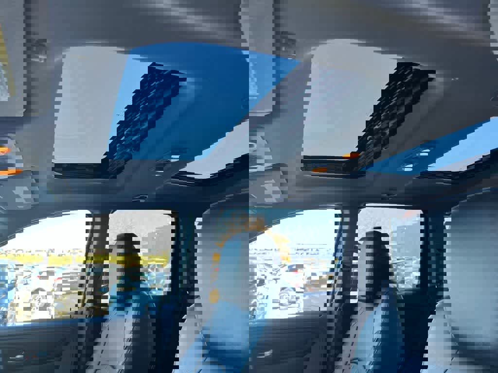 Used 2017 Chevrolet Traverse Premier image 20