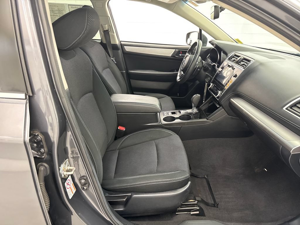 Used 2019 Subaru Outback 2.5i Premium AWD/4WD image 24