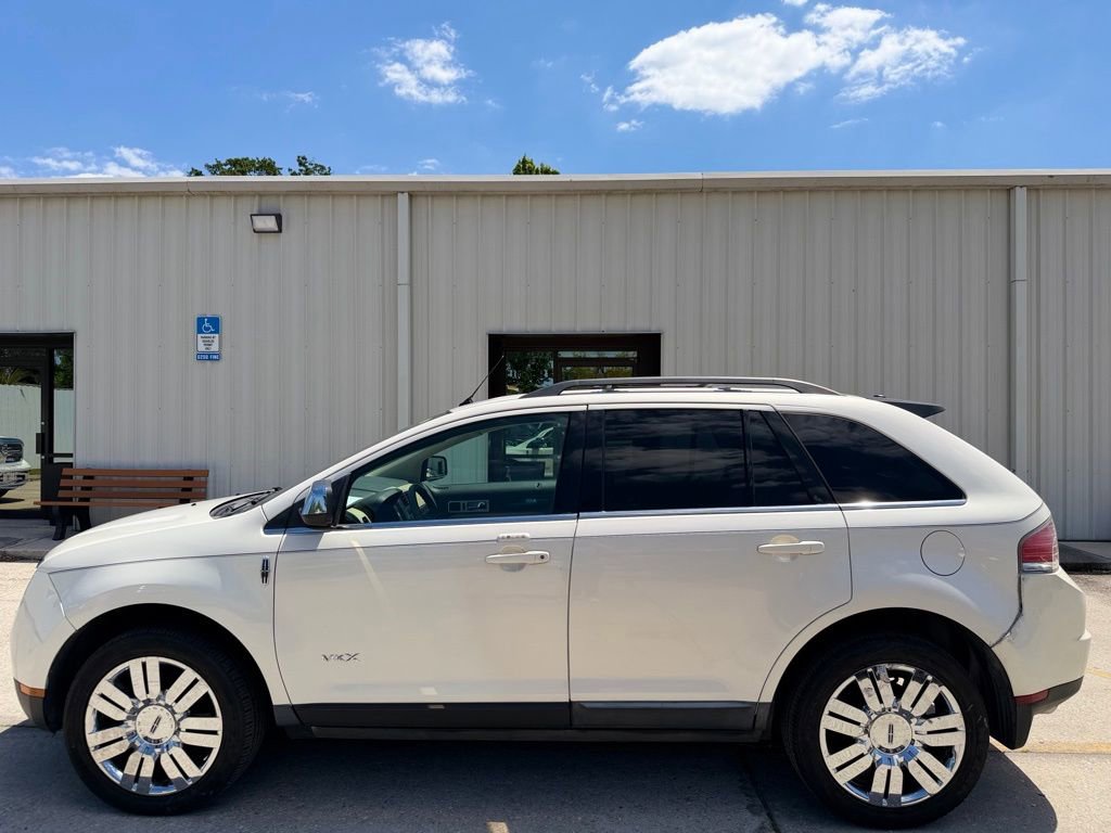 Used 2008 Lincoln MKX 2WD image 2