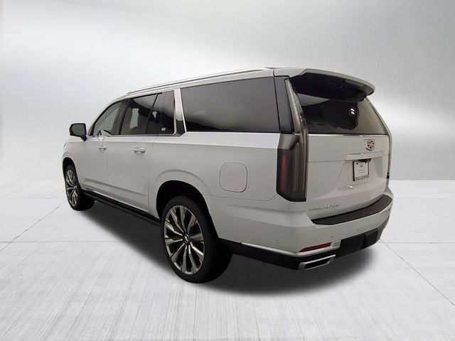 New 2026 Cadillac Escalade ESV Luxury w/ Touring Package AWD/4WD image 7