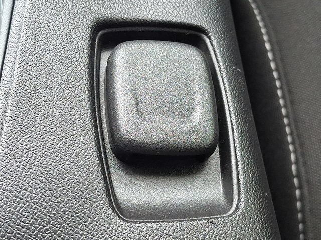 Used 2018 Chevrolet Camaro SS RWD image 22