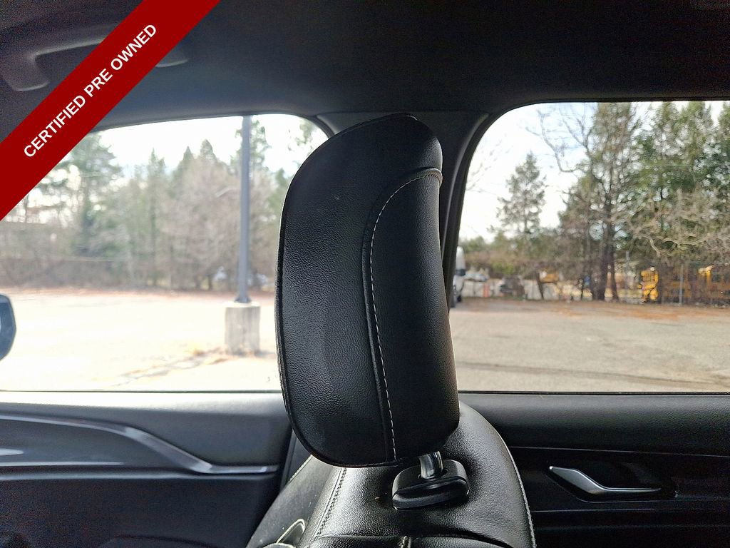 Certified 2021 Jeep Grand Cherokee L Laredo image 17