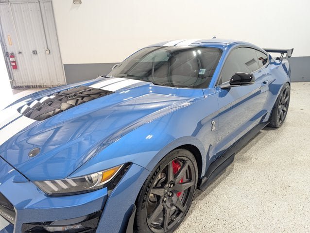 Used 2020 Ford Mustang Shelby GT500 w/ Carbon Fiber Track Pack RWD image 8