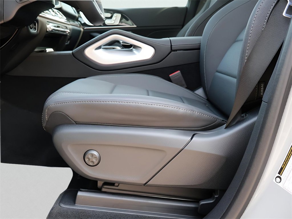 New 2025 Mercedes-Benz GLE 450 4MATIC image 40