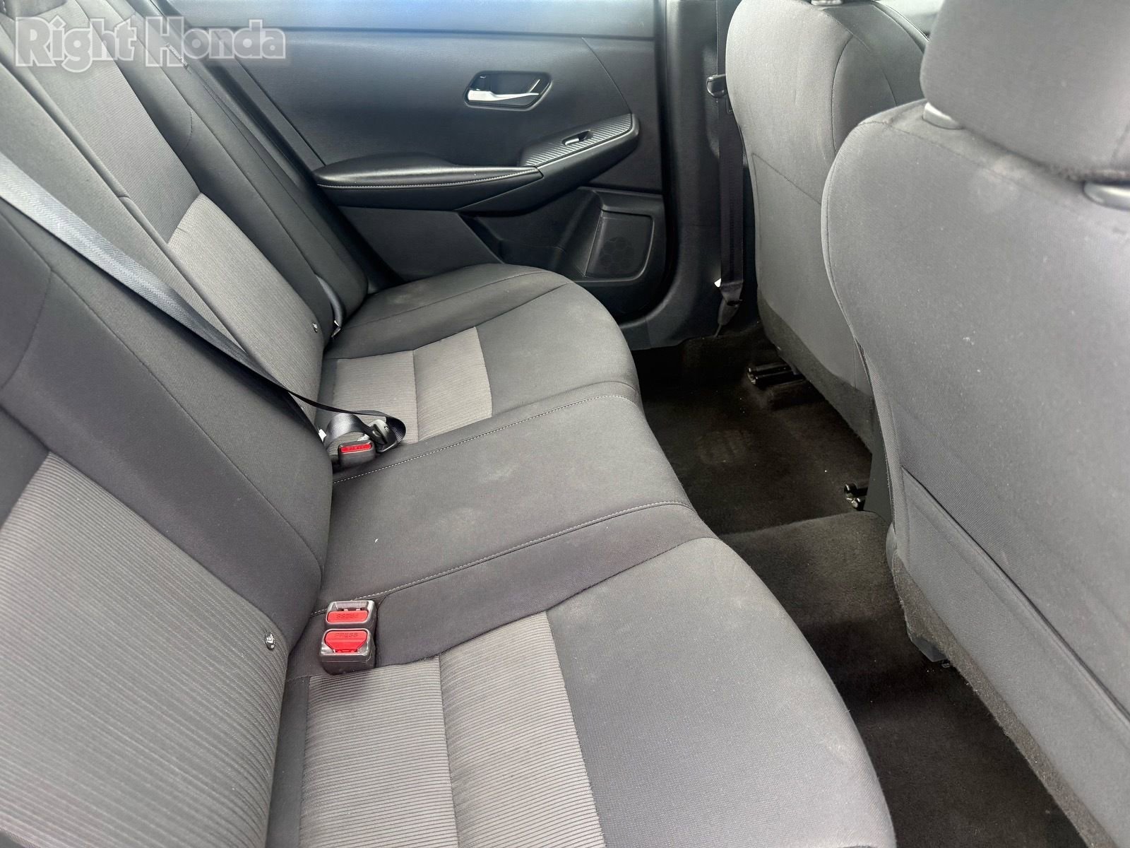 Used 2023 Nissan Sentra SV image 29