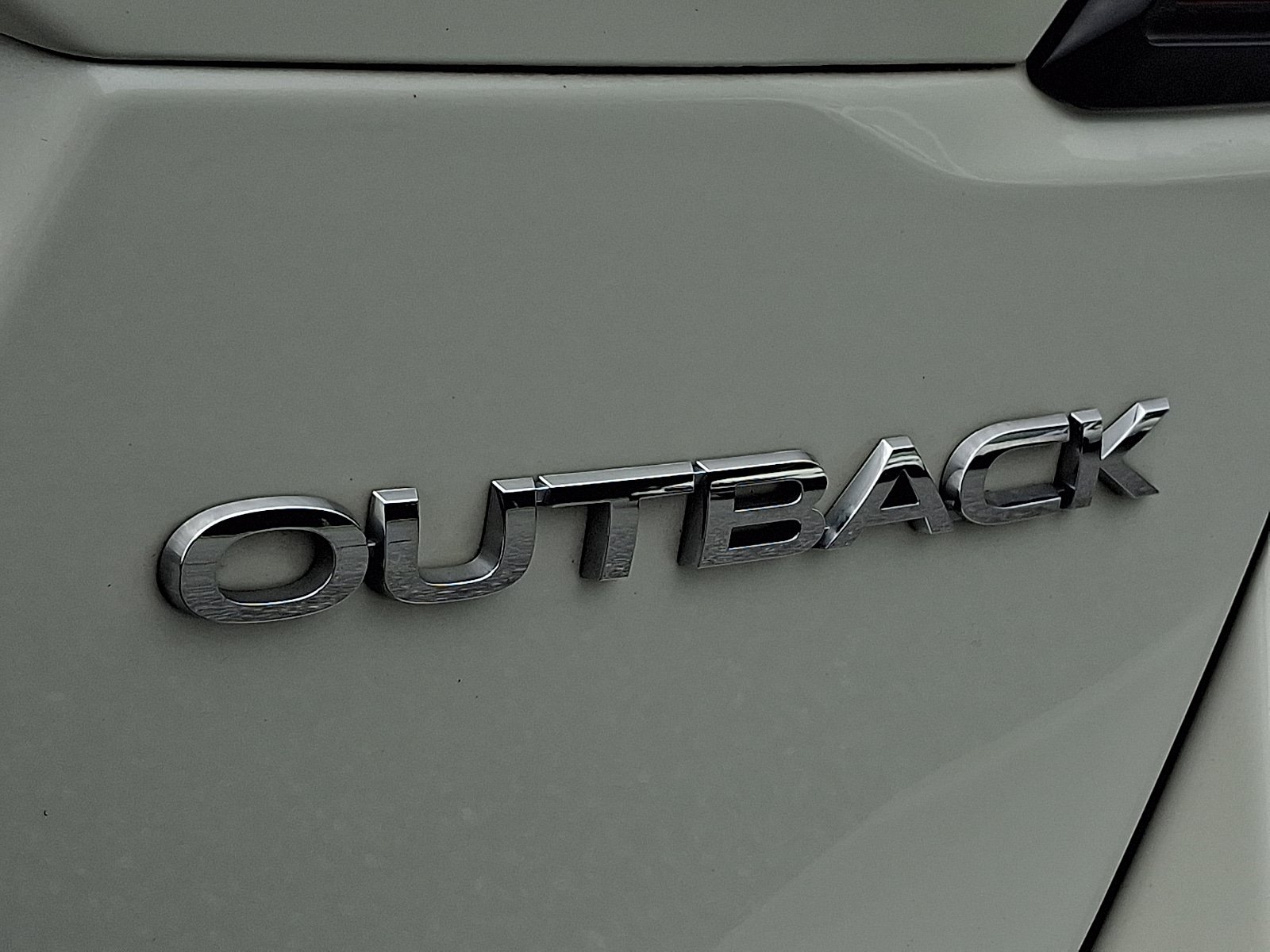 Used 2022 Subaru Outback Limited w/ Popular Package #2 AWD/4WD image 32