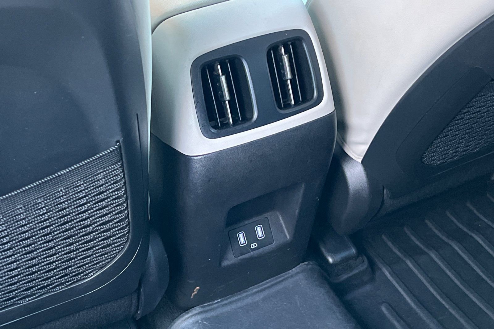 Used 2023 Hyundai Tucson SEL w/ Convenience Package image 17