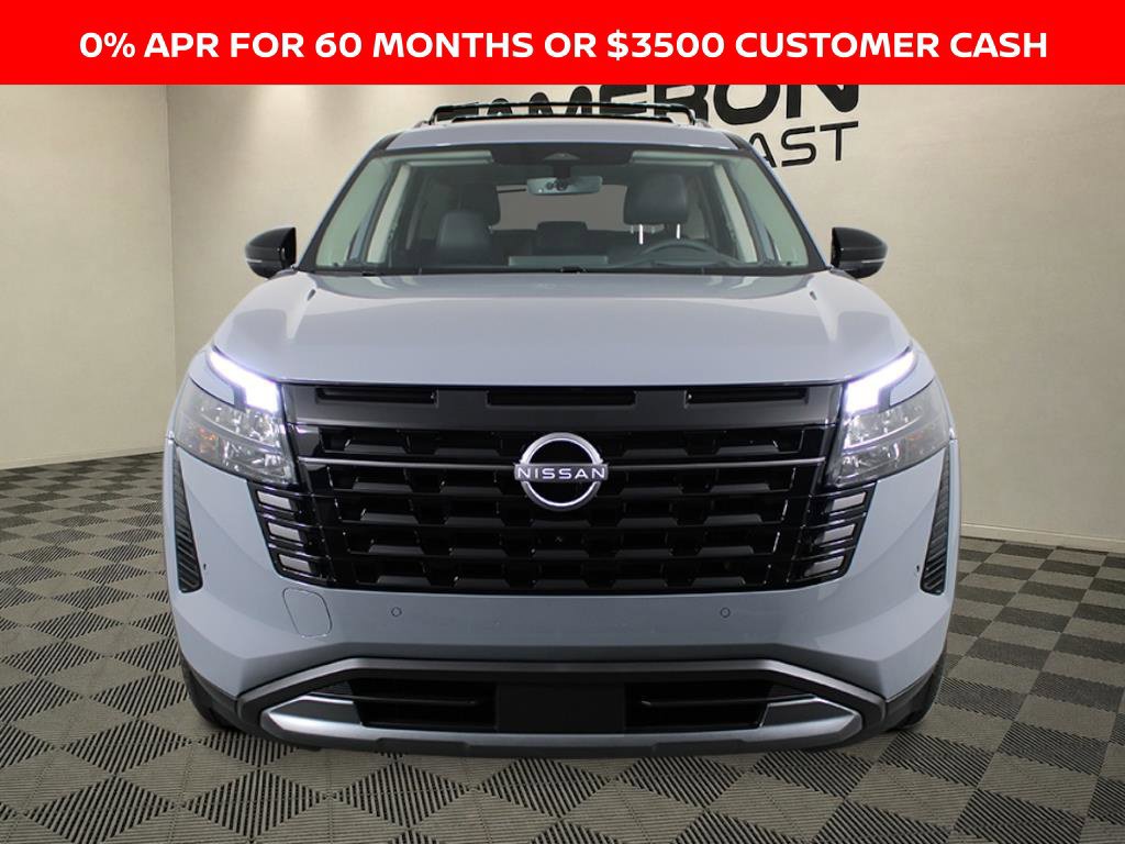 New 2026 Nissan Pathfinder Platinum w/ Accent Package FWD image 8