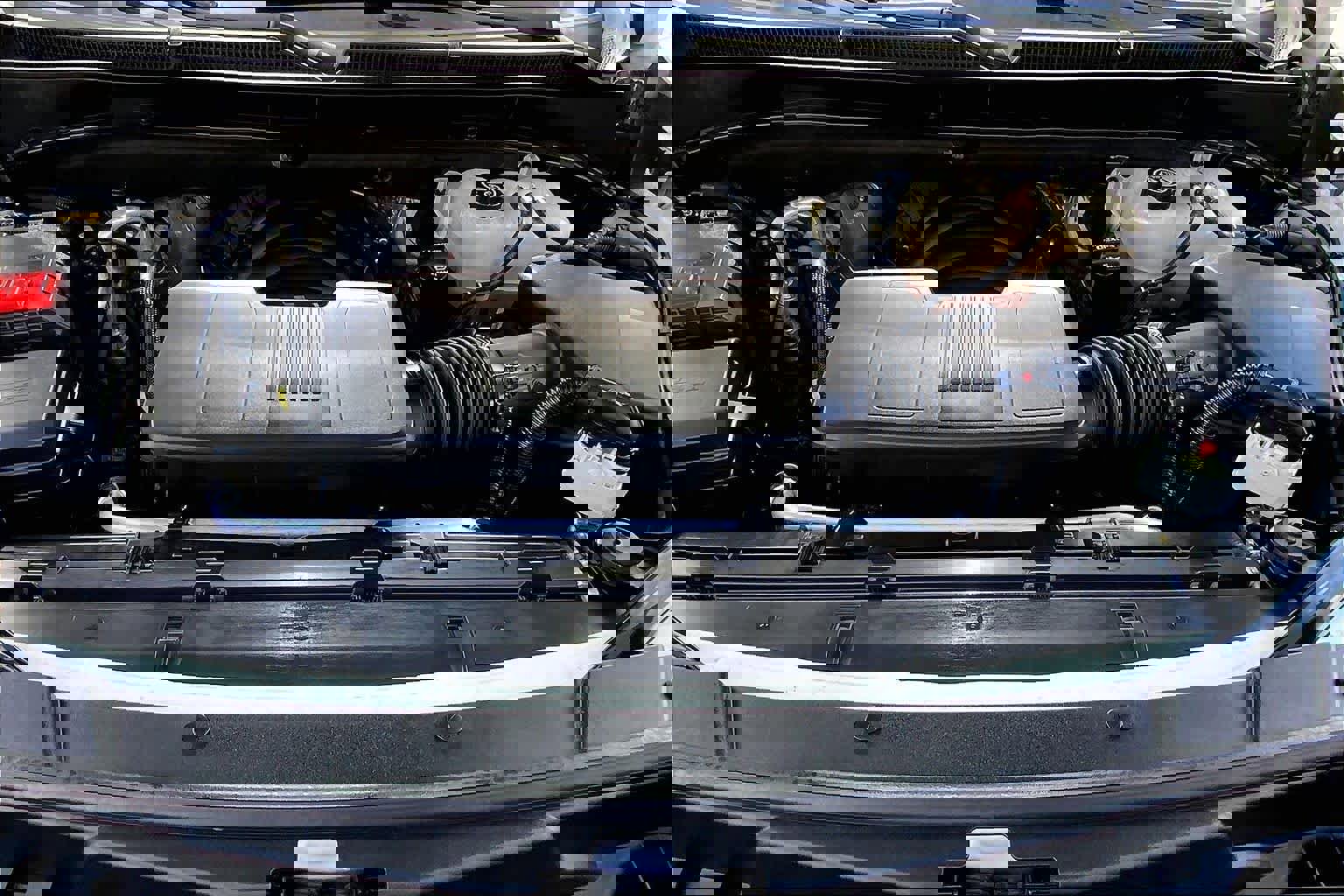 Used 2023 Cadillac Escalade Sport Platinum w/ LPO, Floor Liner Package image 32