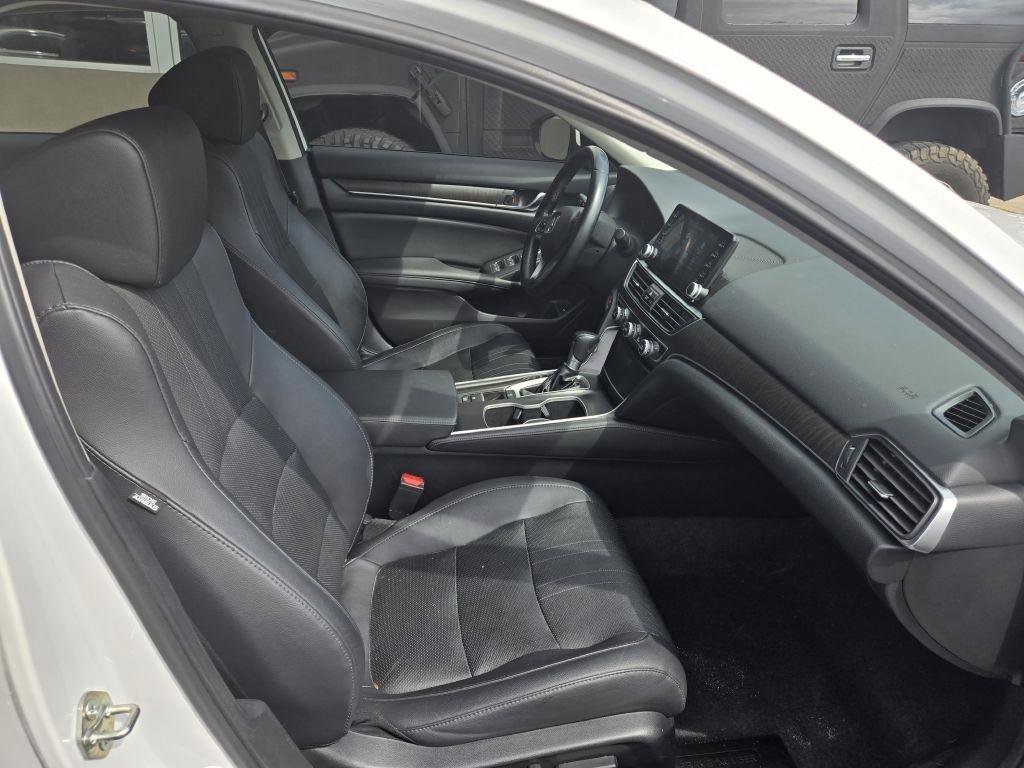 Used 2020 Honda Accord EX-L image 12