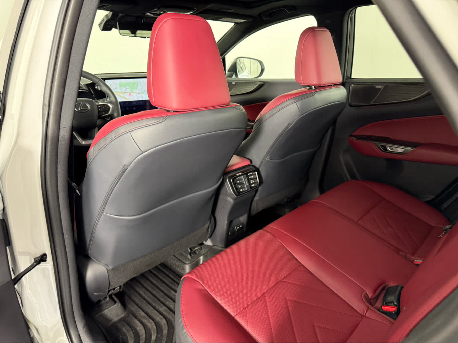 Used 2024 Lexus NX 350 AWD w/ Vision Package image 13