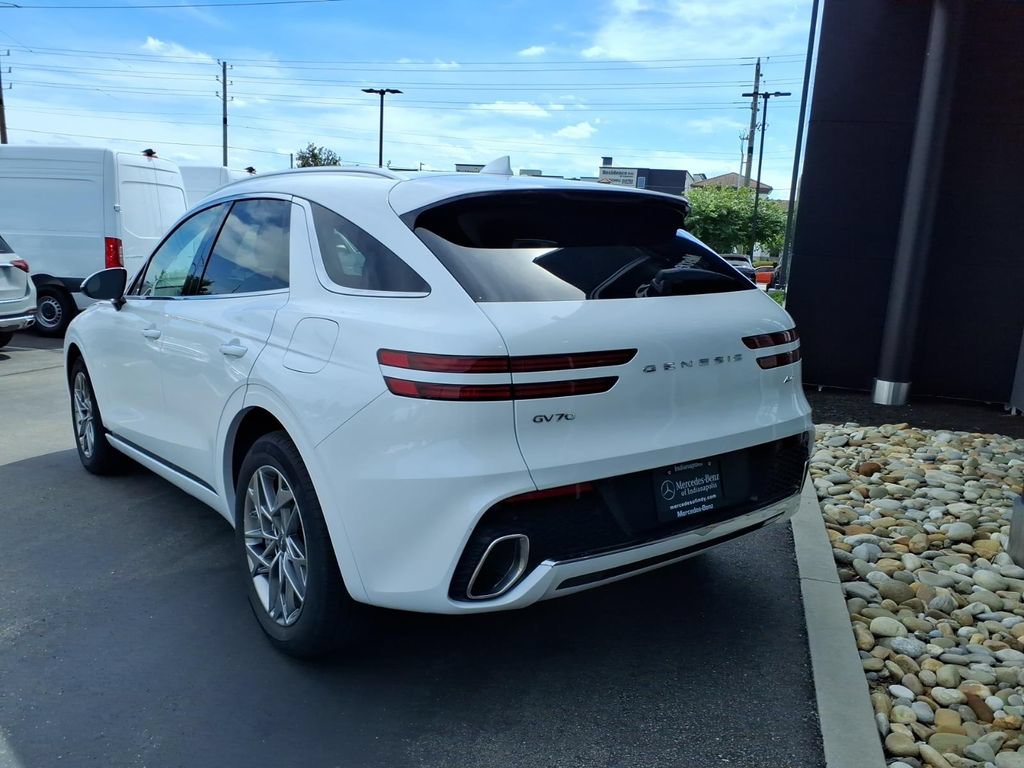 Used 2025 Genesis GV70 2.5T w/ Select Package AWD/4WD image 6