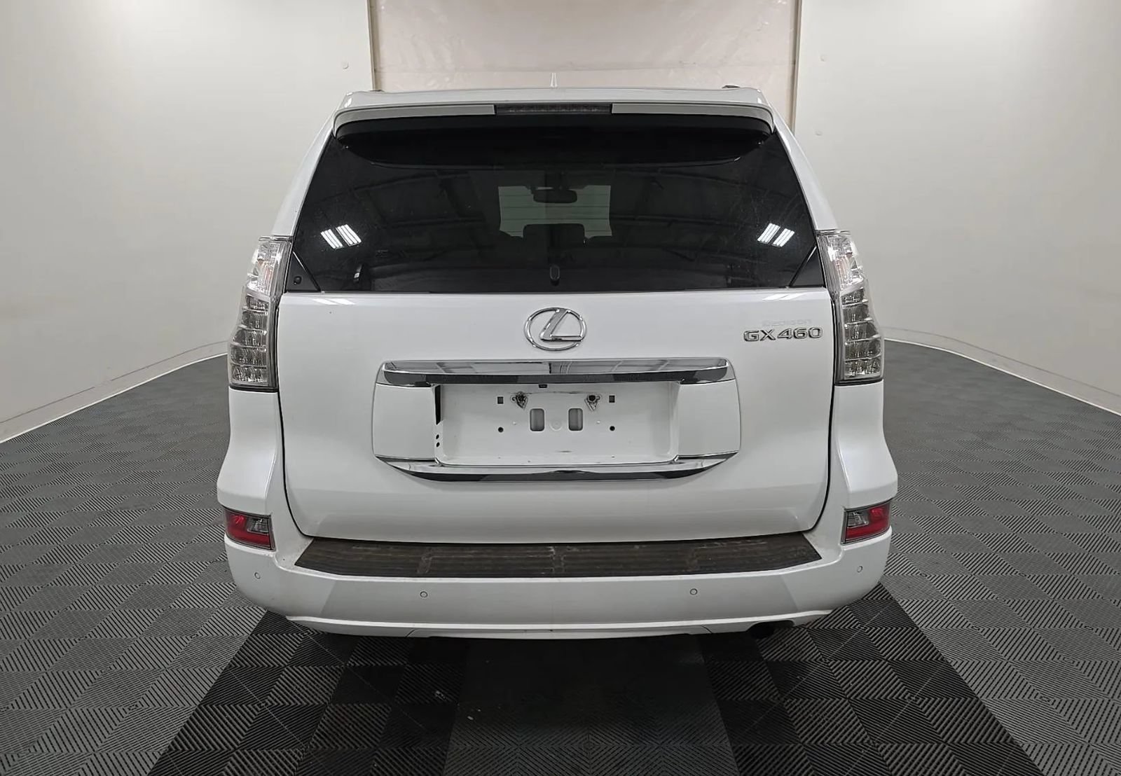 Used 2018 Lexus GX 460 Luxury AWD/4WD image 3