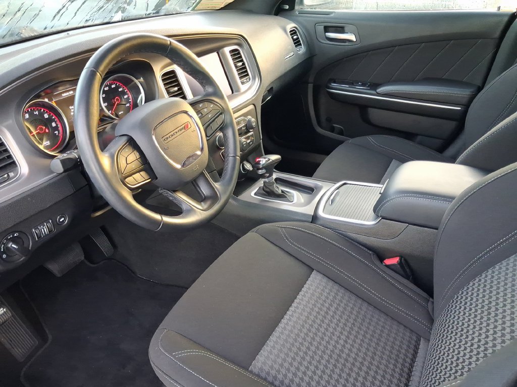 Used 2023 Dodge Charger SXT RWD image 17