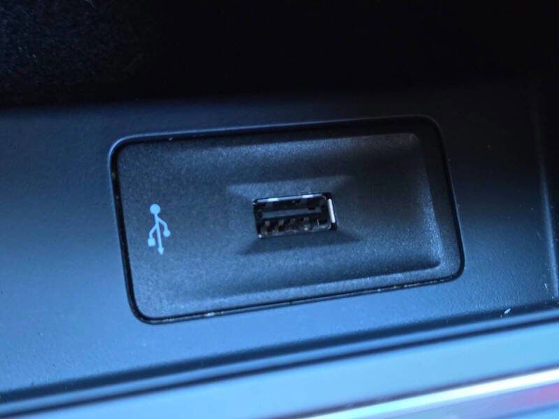 Used 2017 Volkswagen Jetta S image 23