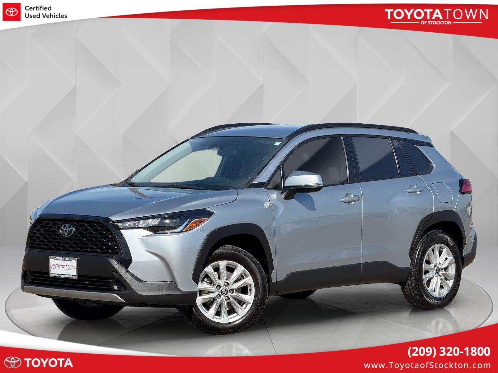 Used 2023 Toyota Corolla Cross LE