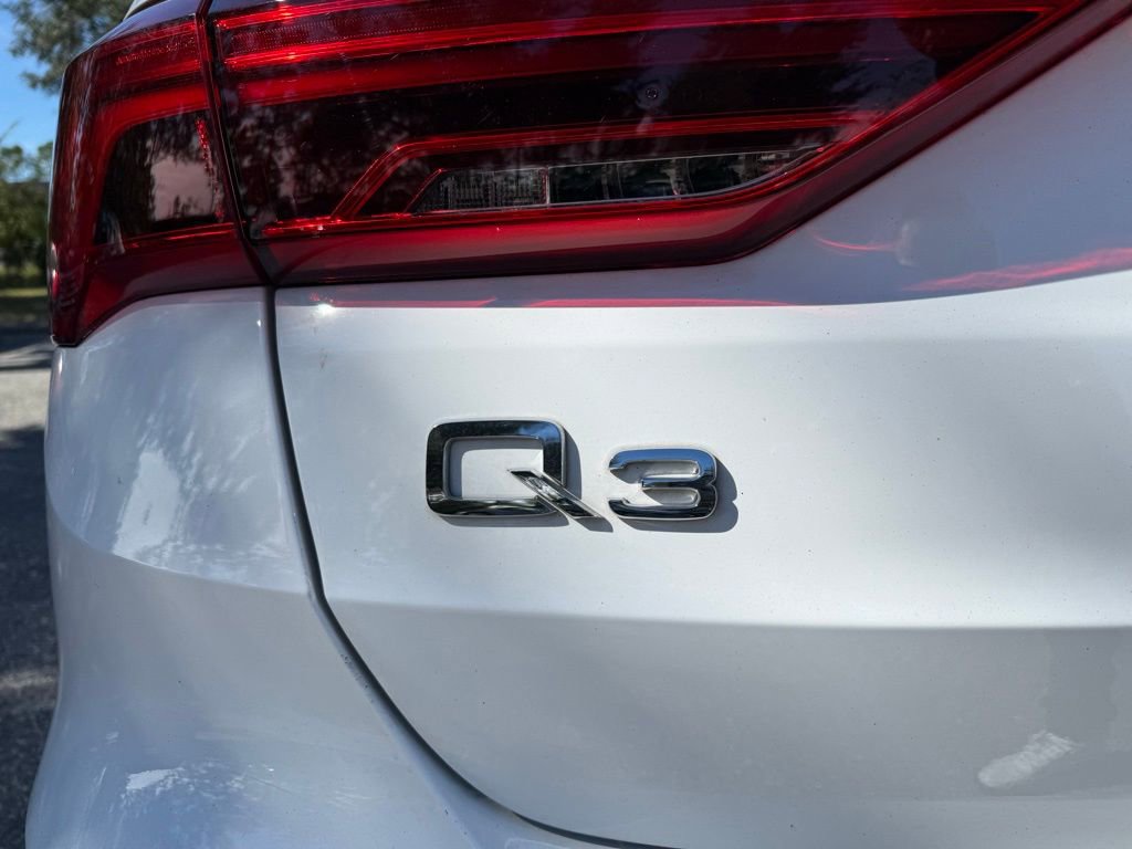 Used 2022 Audi Q3 2.0T Premium image 13