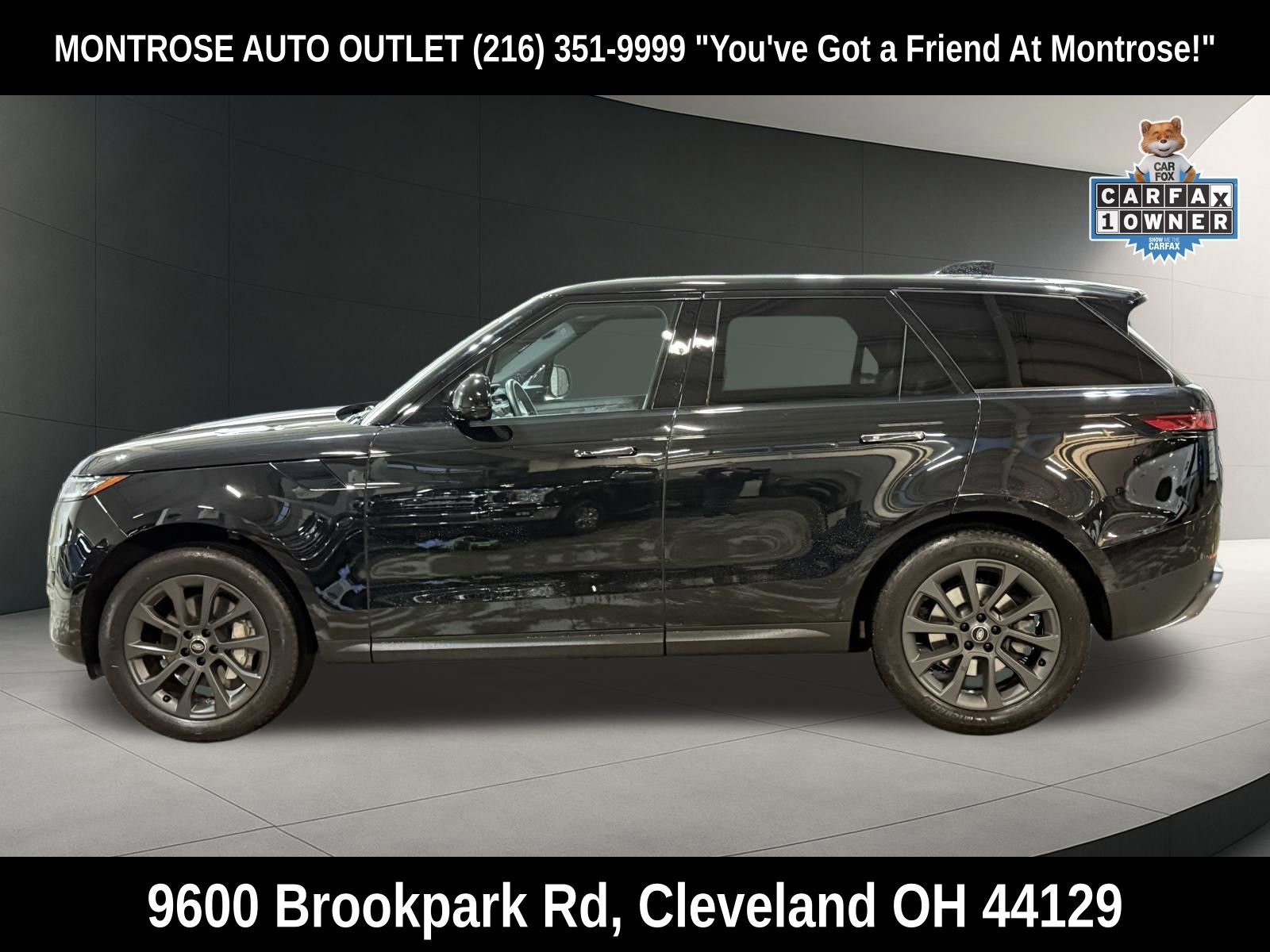 Used 2024 Land Rover Range Rover Sport SE image 3