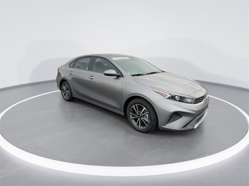 Certified 2024 Kia Forte LXS image 2