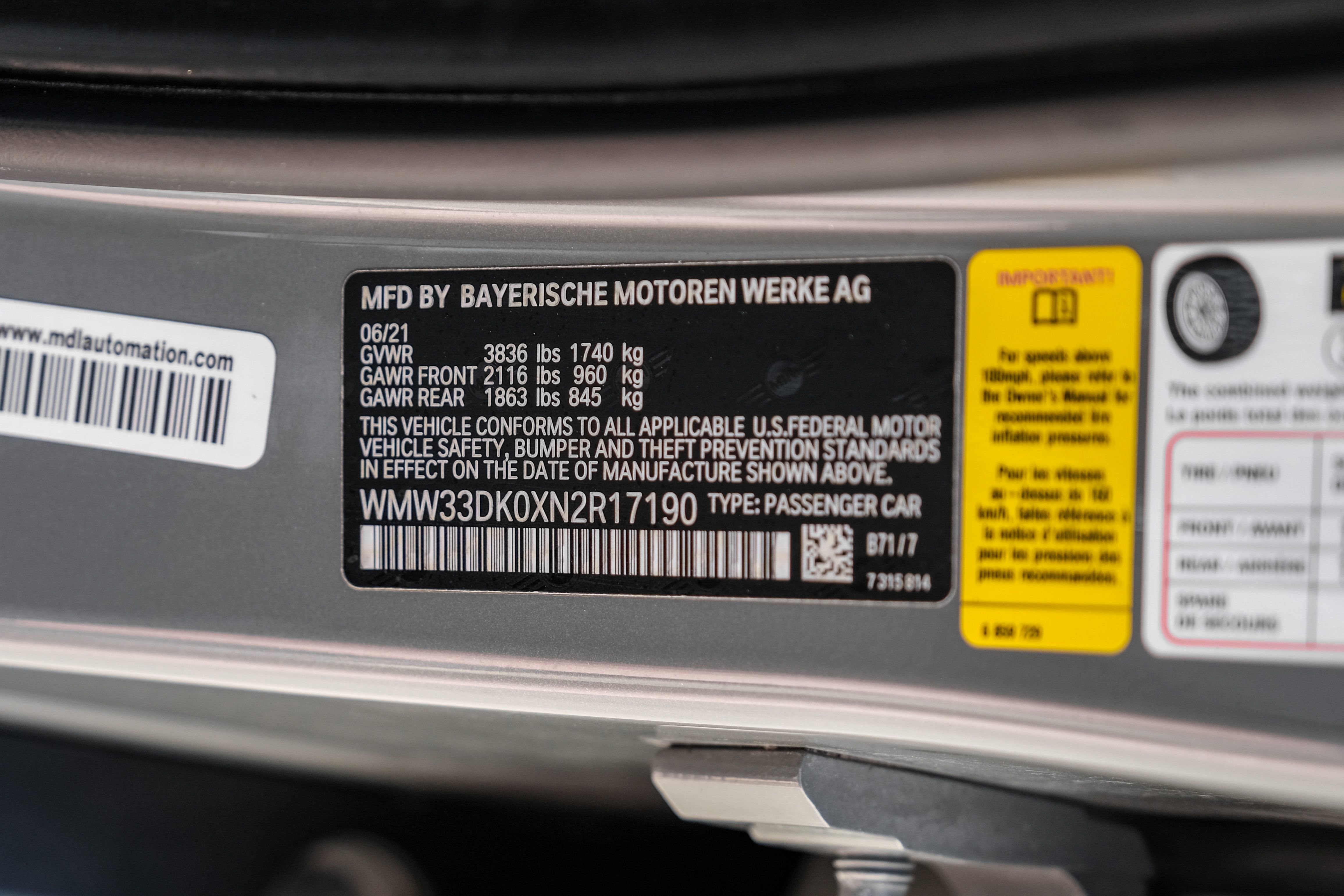 Used 2022 MINI Cooper 4-Door Hardtop w/ Signature Upholstery Package image 54