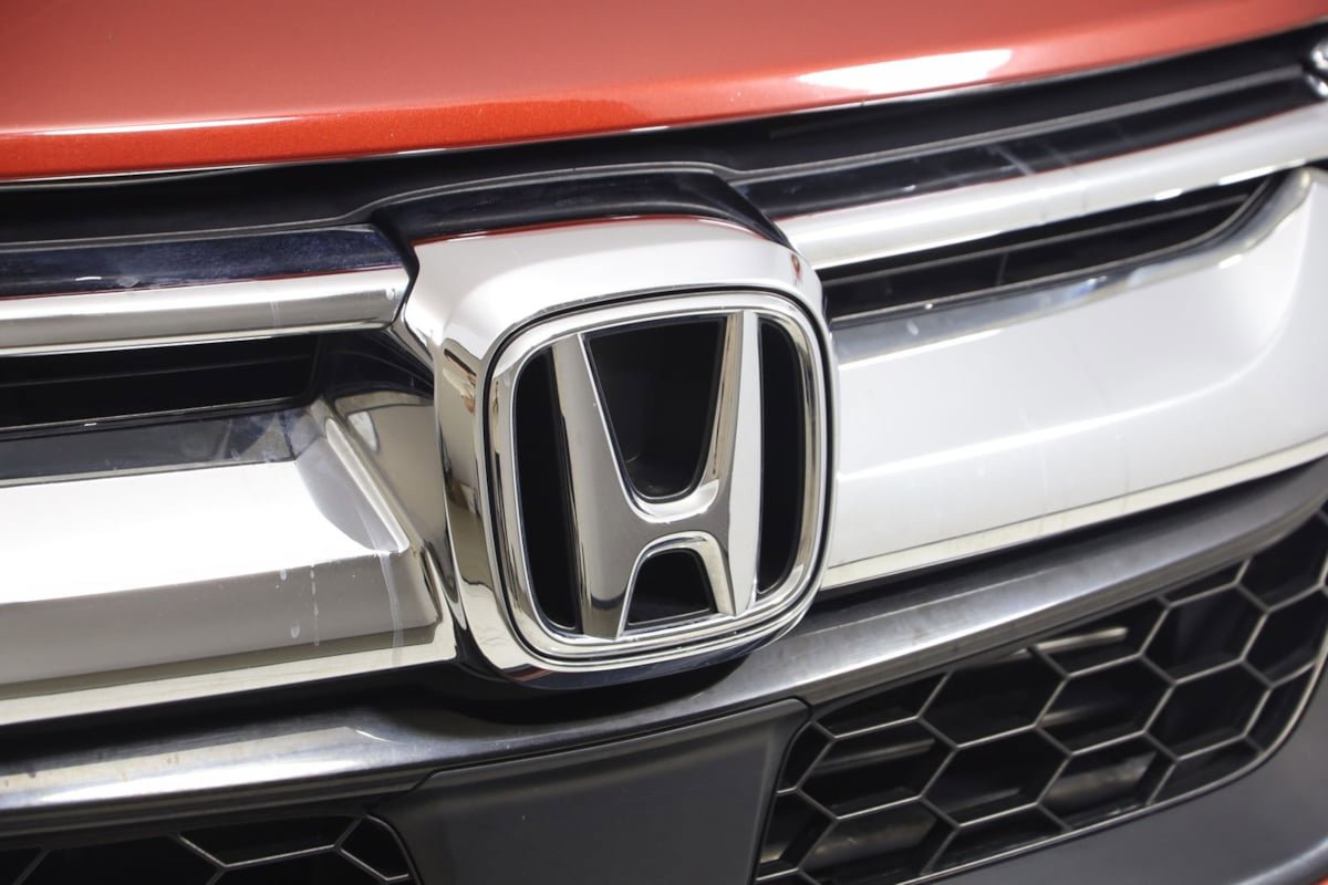 Used 2019 Honda CR-V Touring image 16