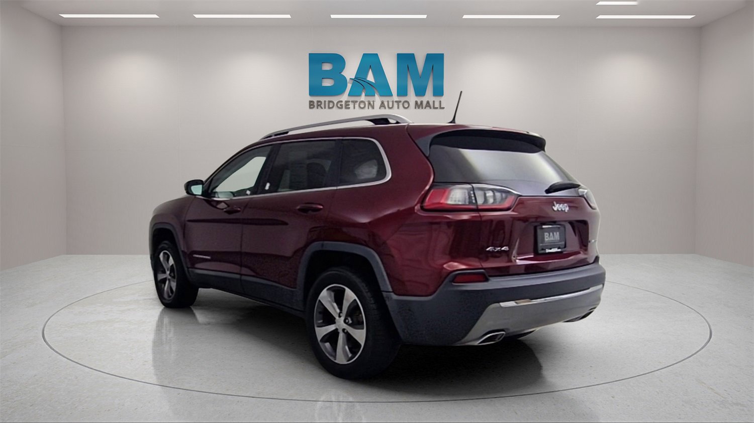 Used 2019 Jeep Cherokee Limited image 5
