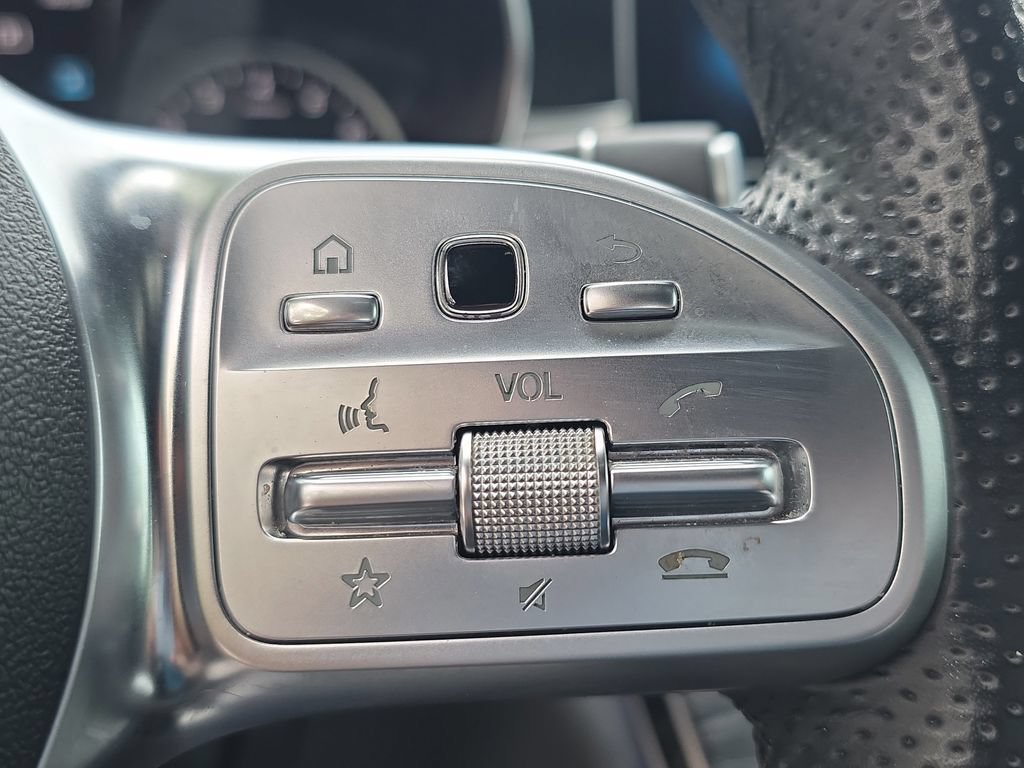 Used 2019 Mercedes-Benz C 300 Sedan w/ AMG Line image 30