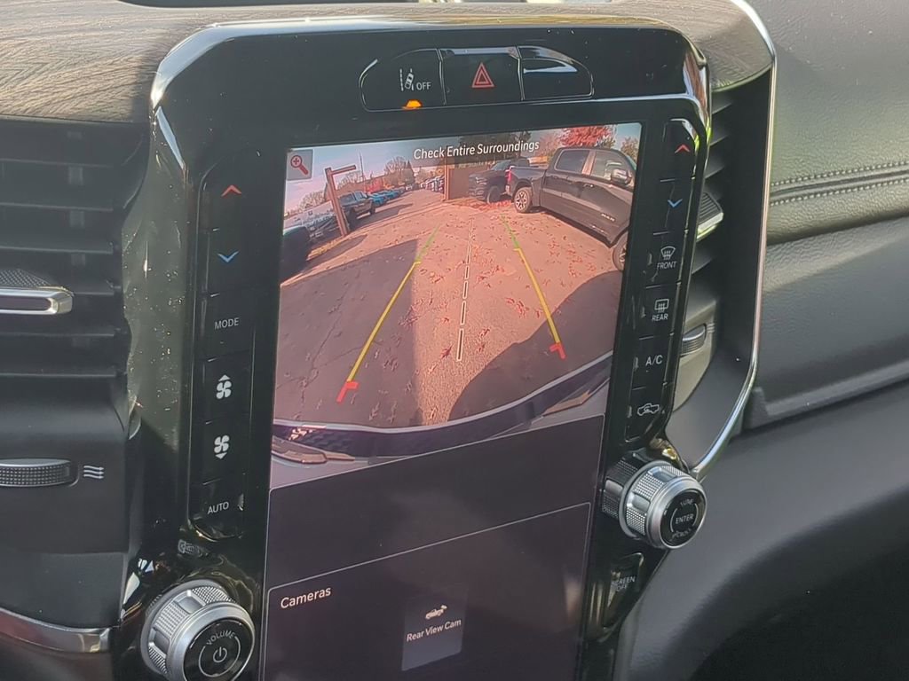 New 2026 RAM 1500 Laramie w/ Laramie Preferred Package AWD/4WD image 29