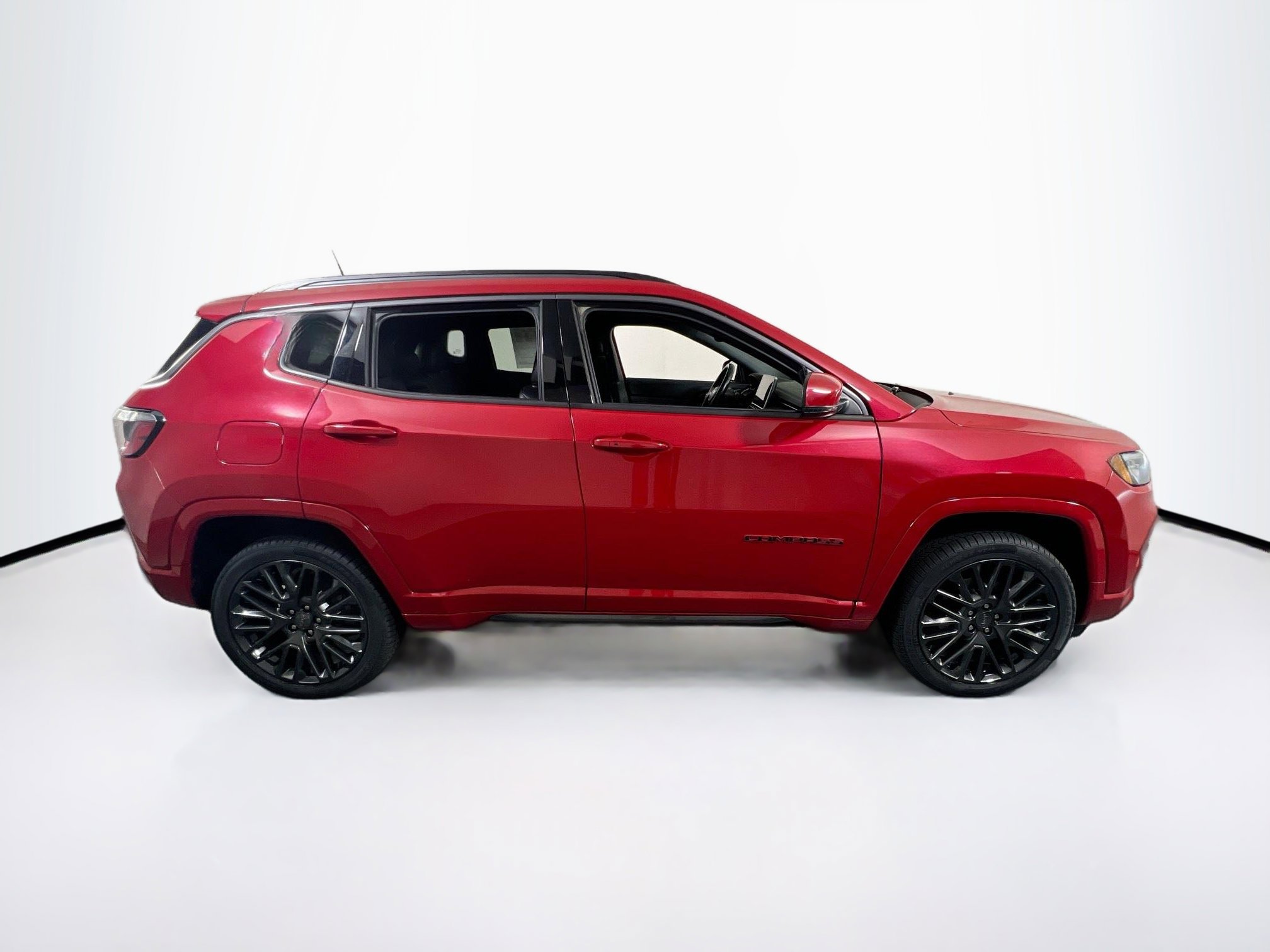 Used 2022 Jeep Compass Limited image 4