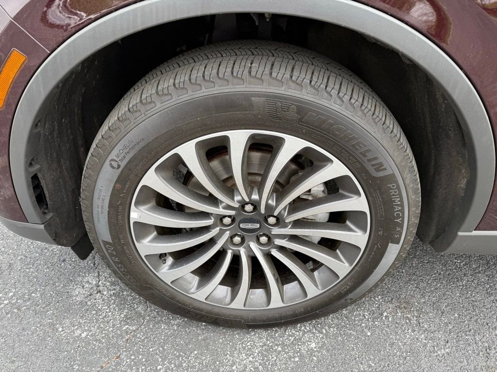 Used 2023 Lincoln Aviator AWD w/ Premium Package image 10