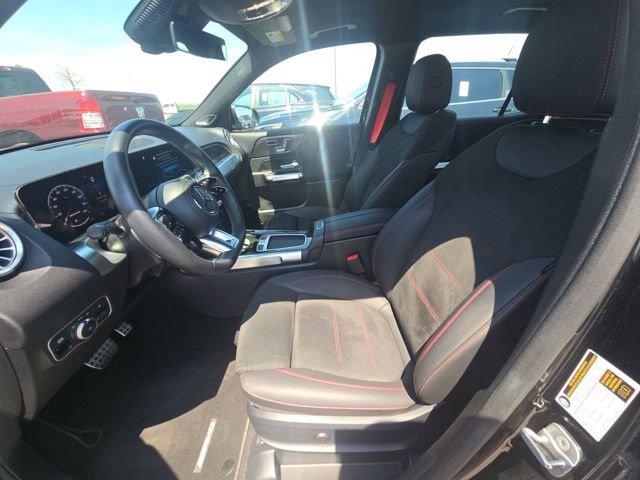 Certified 2025 Mercedes-Benz GLB 35 AMG 4MATIC image 2