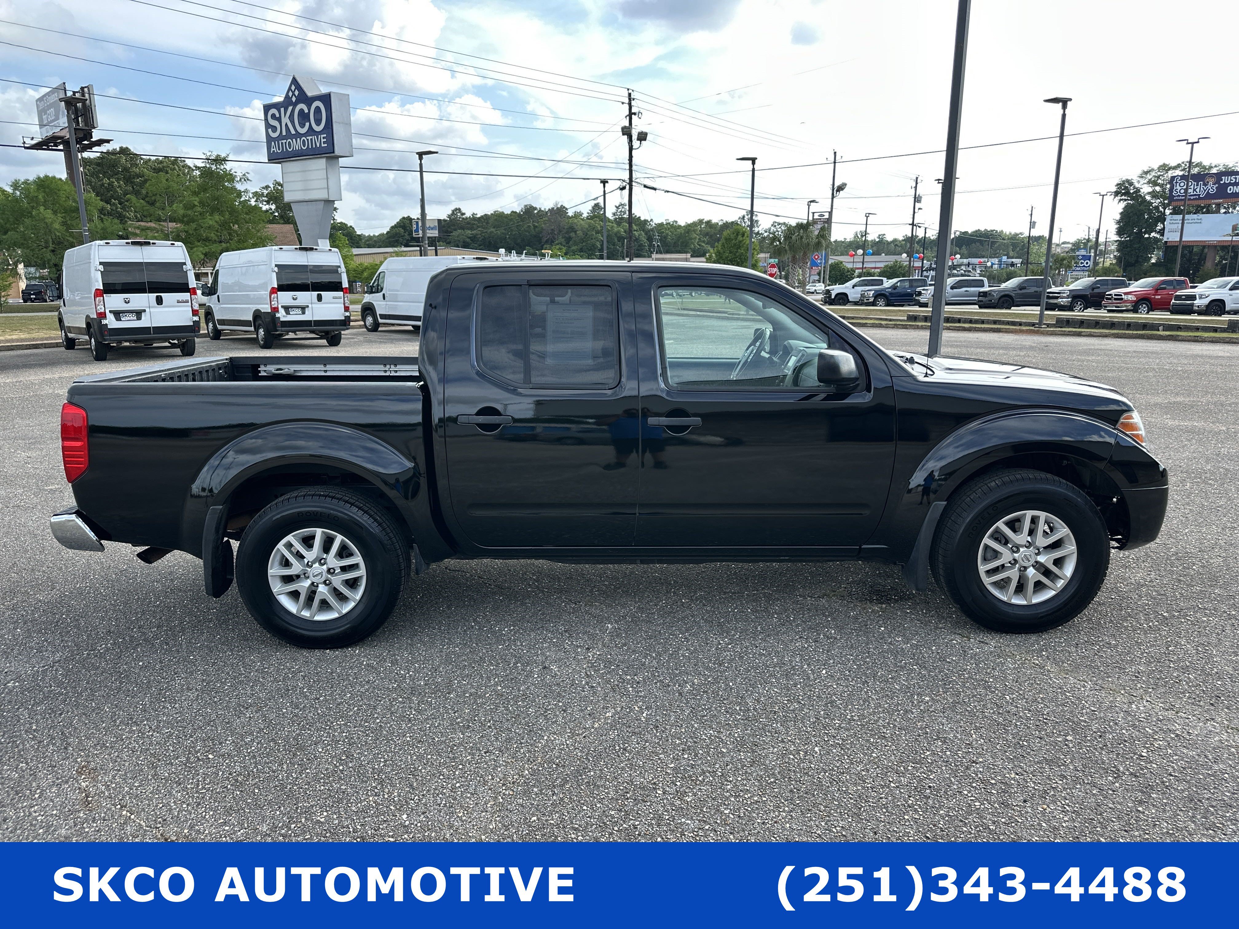 Used 2019 Nissan Frontier SV w/ Value Truck Package RWD image 6