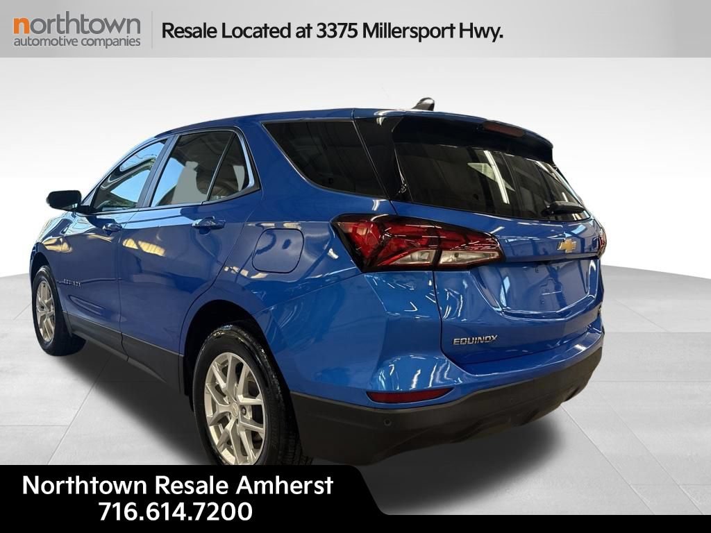Used 2024 Chevrolet Equinox LS w/ Driver Confidence II Package AWD/4WD image 3
