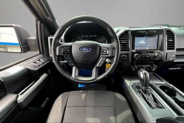 Used 2017 Ford F150 XLT w/ Equipment Group 302A Luxury AWD/4WD image 9
