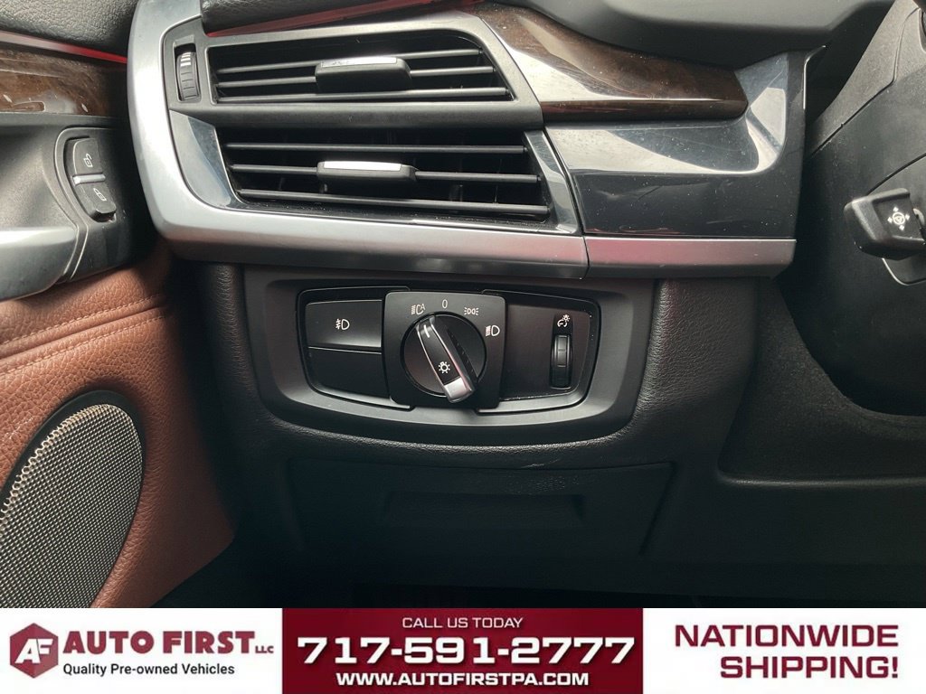 Used 2015 BMW X5 xDrive35d w/ Premium Package AWD/4WD image 19