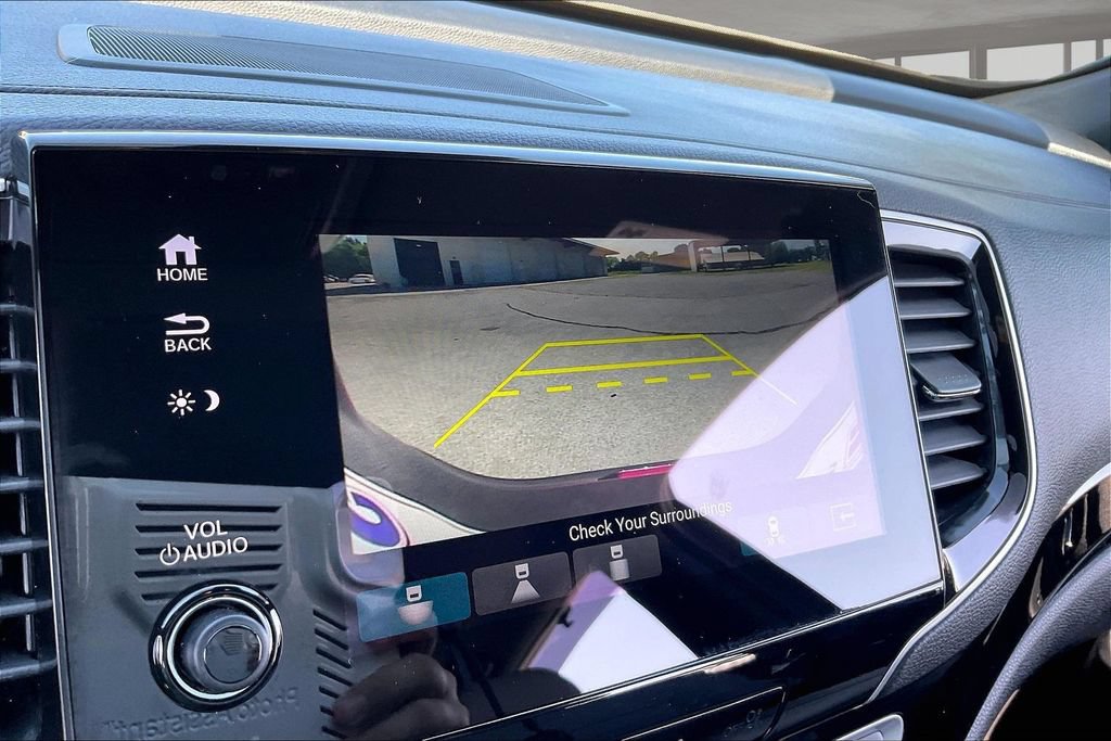 Certified 2021 Honda Passport Touring image 14