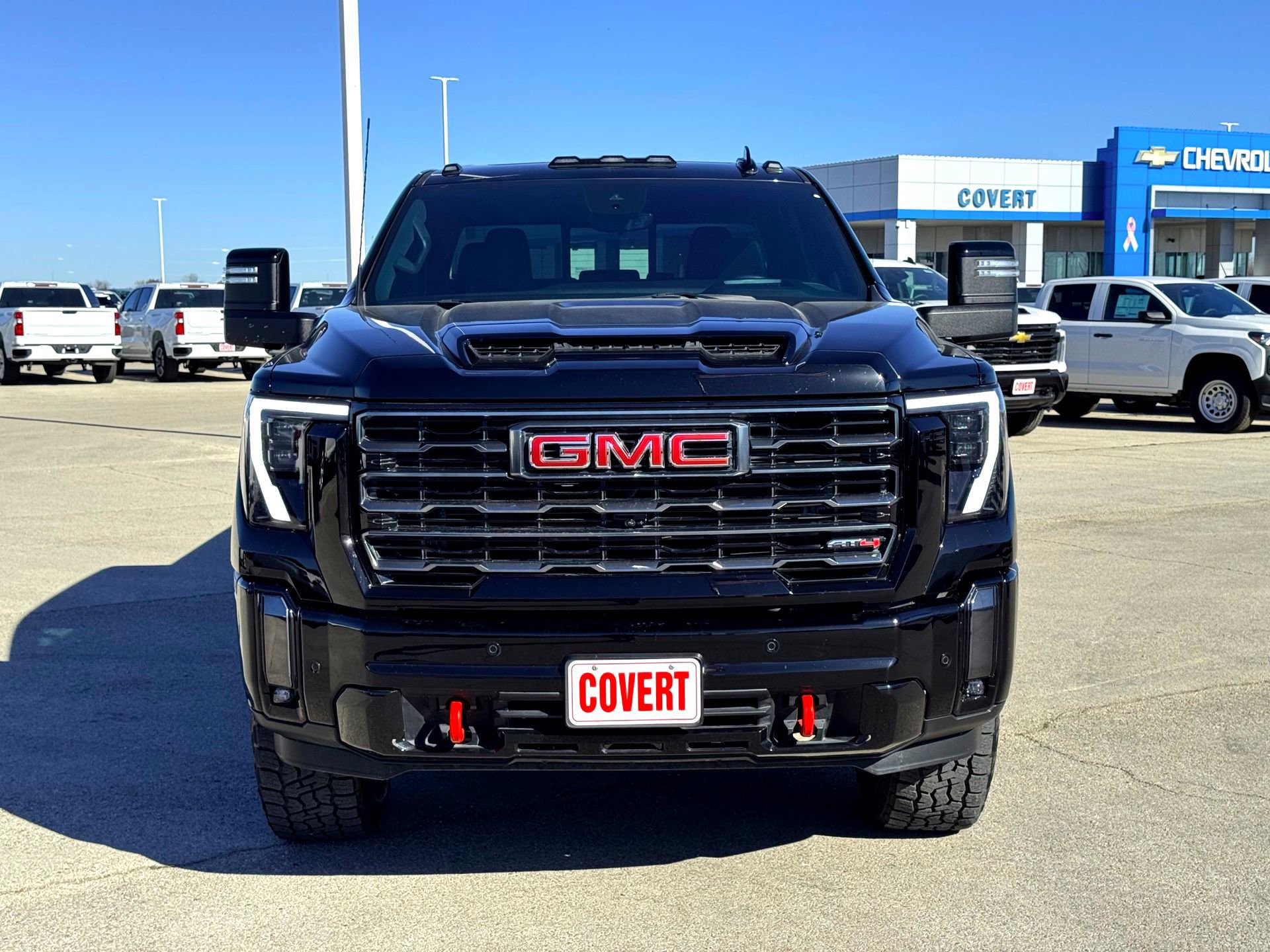 Used 2024 GMC Sierra 3500 AT4 w/ AT4 Premium Plus Package image 4