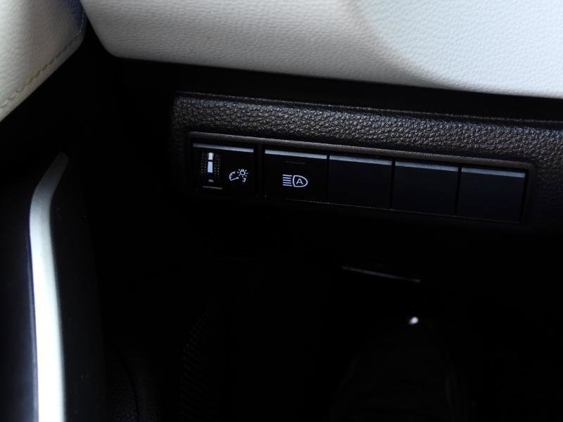 Used 2020 Toyota Corolla SE image 66