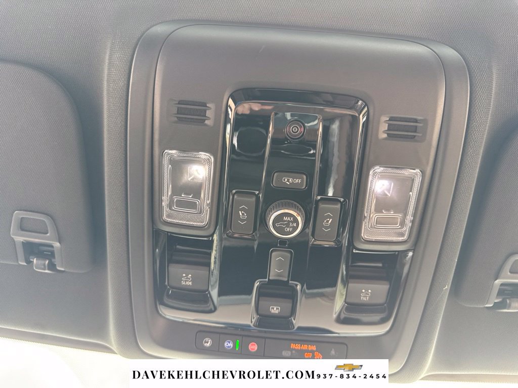 Used 2026 Chevrolet Suburban High Country w/ Sun And Tow Package AWD/4WD image 32