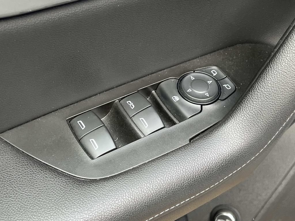 Used 2020 Chevrolet Blazer LT w/ Redline Edition FWD image 13