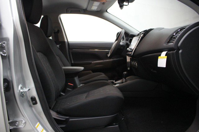 New 2026 Mitsubishi Outlander Sport ES image 18