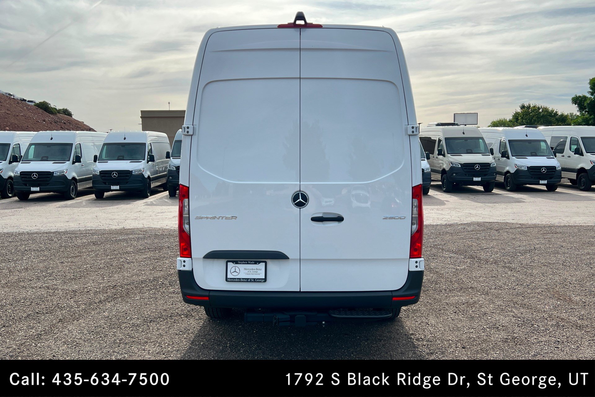 Used 2026 Mercedes-Benz Sprinter 2500 image 4