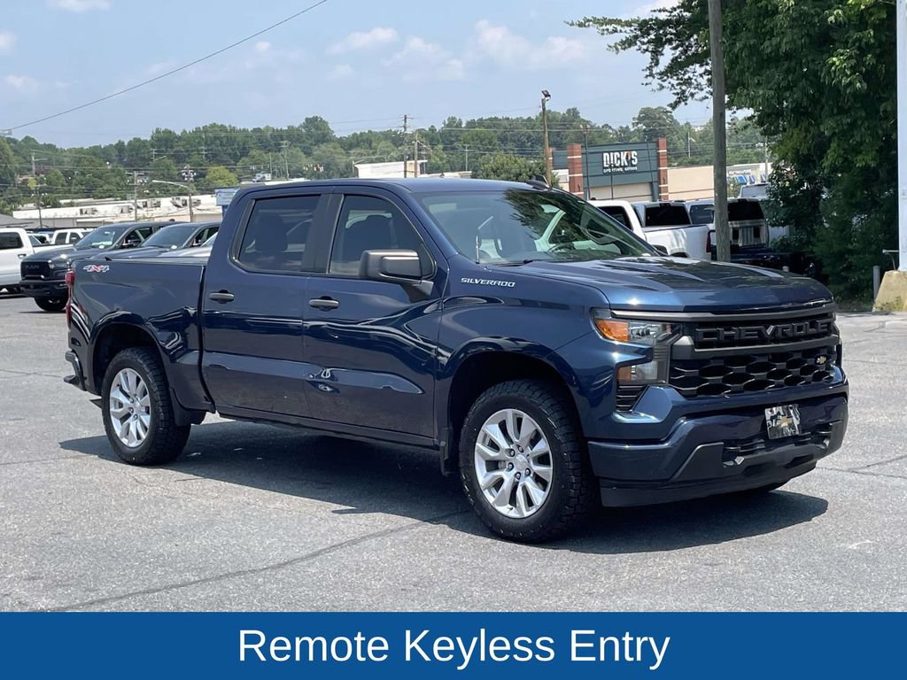 Used 2022 Chevrolet Silverado 1500 Custom AWD/4WD image 2