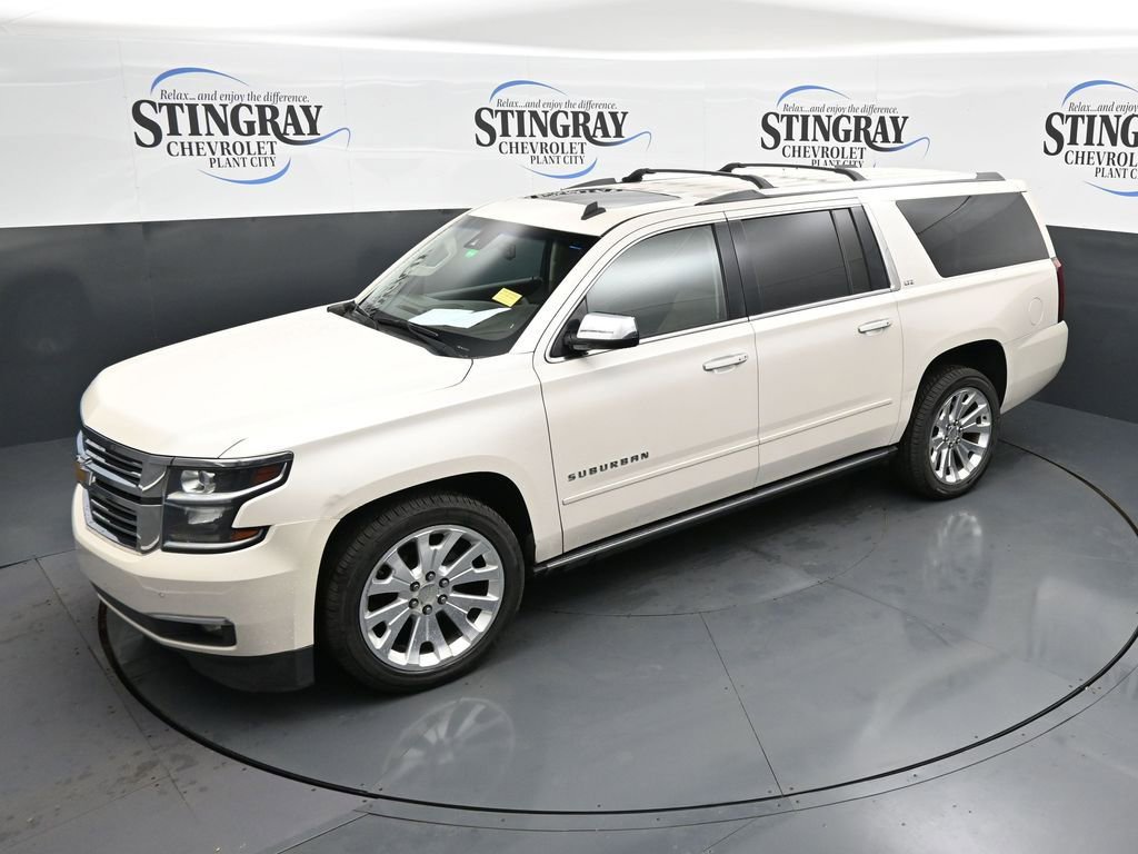 Used 2015 Chevrolet Suburban LTZ RWD image 11