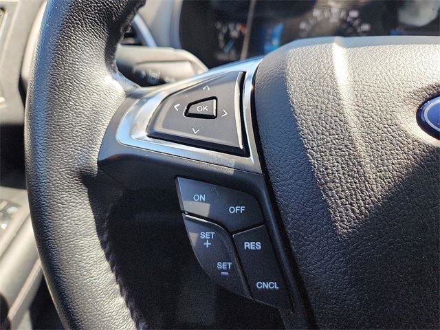 Used 2023 Ford Edge SEL image 18